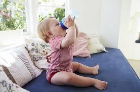 Be careful the bath isn't too hot, says dr abigail brun, a family gp. How To Cool A Baby Down In Hot Weather 10 Tips Parent Needs To Know