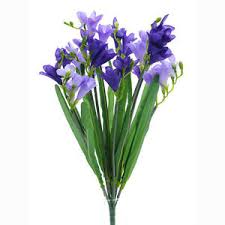 Fiore viola is italian for purple flower; Seta Artificiale Fresia Viola Lilla Grappolo Nuziale Fiori 50cm Ebay