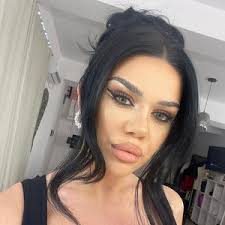 Anca Elena Avram (@ancaelenaavram)