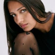 Katrina Maxfield's Instagram, Twitter & Facebook