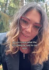 Super Cute, Right?” She Dressed Up For A Date, Then His First Comment  Shattered Everything