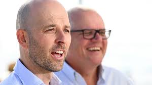 Scott Morrison's popularity among women hits new low