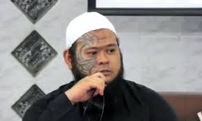 Zizan razak, kamal adli, tauke jambu and others. Kisah Hidup Abang Long Fadzil Bekas Gangster Singapura Sebelum Terima Hidayah
