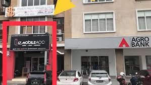 Ketika anda sibuk di pejabat, tanpa disedari kereta anda sudah ditenggelami banjir akibat hujan lebat yang berterusan. Izmobile Kajang Specialist In Smartphone Repair Smartphone Repair Service Centre In Reko Sentral
