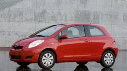 The 2010 toyota yaris has a 1.5 l base engine size. 2010 Toyota Yaris Specs And Prices