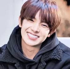 HEESEUNG You make me feel some typa way Nickname: EVAN, n̶o̶t̶ ̶E̶T̶H̶A̶N̶  • Blood type A🩸 • Bambi🦌 • Hamster🐹 • The best basketball player in  ENHYPEN🏀 • 20011015🎂 • Professional online gamer🧑🏻‍💻 • Libra♎️ •  Heavenly Humming🎶