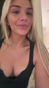 Nikki Dalessandro's Instagram, Twitter & Facebook