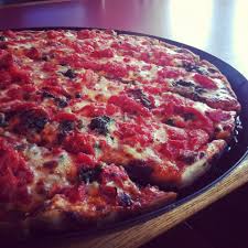 Plum Tomatoes Spinach On Home Run Inn S Famous Crust Plum Tomatoes Food Home Run Inn
