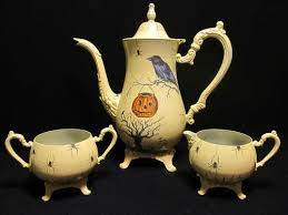 Halloween Ooak Hand Painted Spiders Raven Pumpkin Vintage Tea Set Ebay Halloween Tea Party Tea Sets Vintage Whimsical Halloween