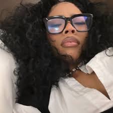 danielle (@danielleariane_)