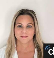 Valerie Hahn's Instagram, Twitter & Facebook