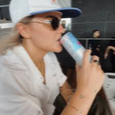 Same vibe, new soundtrack 💜 manifesting & executing