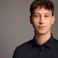 10+ Profile mit dem Suchbegriff „Jan Freund“