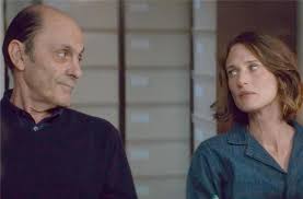 Avec agnès jaoui, il a écrit et tourné de nombreux films devenus des classiques. Das Familienfoto Eine Wunderbar Kaputte Sippe