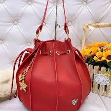 شنطه سلة كبيره وواسعه من جوه قاعده دائريه متقسمه المقاس 30 30سم Code Sf20 السعر 270 جنيه للطلب ابعتي صوره الشنطه والاسم ثنائي ور Bags Bucket Bag Fashion