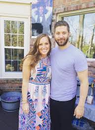Good Bones Star Mina Starsiak And Her Hubby Give Us Serious Relationshipgoals Good Bones Mina Starsiak Good Bones Mina