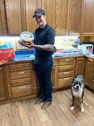 Happy birthday Nathan Lusk! 🥳🎉🎈 We hope you had a wonderful day 🐴 and  it was great to celebrate with Victoria & you 🐾🧁