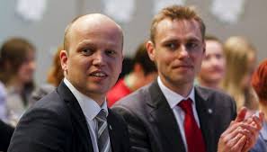 Vi i senterpartiet mener at et samfunn blir best når det blir bygd nedenfra. Politikk Senterpartiet Sp Lederen Er Ogsa Klar Pa At Malet Er Et Regjeringsalternativ Der I Det Minste Sp Og Ap Er Med