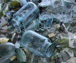 Borcan din sticla de 720 ml cu peretii fatetati. Colectare Deseuri Sticla Gorj