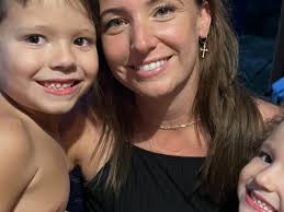 Fundraiser by Kerri Lacombe : Help Amanda and Kids Rebuild After Fire