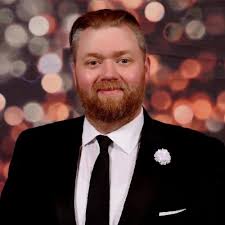 Effy Jewelry is one of our incredible partners and they are also a  family-run company. Their jewelry is very popular with our guests. What a  great visit I had to their headquarters!