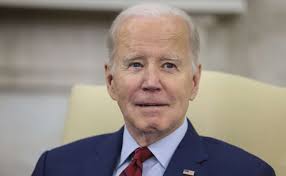 Flap Over Biden Laugh Obscures Prohibition's Role in Fentanyl Deaths