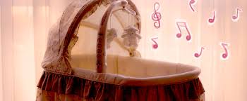 Muchos artistas han dedicado su talento e inspiración para crear hermosas canciones a sus madres. 4 Canciones Que Todo Padre Deberia Escuchar Latinamerican Post