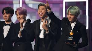 Dua lipa sizzled at the 2021 grammys, performing a medley of her hits while stripping down her costumes to reveal a glittery hot pink bikini. All Of The Grammy Winners Cardi B Lady Gaga Dua Lipa Drake And More The National