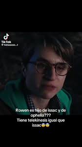 Teorías Impactantes de Merlina que Debes Conocer