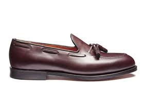 How to identify a water moccasin. Des Origines Du Mocassin A Pampilles