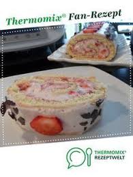 Erdbeerrolle Biskuitrolle Mit Erdbeerfullung Rezept Erdbeerrolle Thermomix Kuchen Thermomix Backen