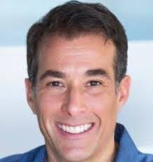 10011 Westwanda Dr, Beverly Hills, CA 90210