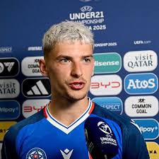 Trading gojo for stickman TD