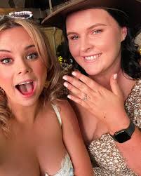 Amber Travers (@amber_travers) · Newcastle, NSW