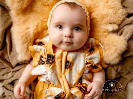 Ayesha White Photography