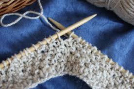 Muster für kinderjacken zum stricken eine bunte strickjacke für kinder ist in glattrechts oder krausrechts hübsch anzusehen. Schal Stricken Kostenlose Anleitung Fur Strickanfanger Utopia De