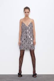Sequin Dress With Fringe Collection A Porter Trf Zara United States Kleider Paillettenkleid Kurze Kleider