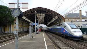 Tgv Gare Sncf Avignon Fr84 Train Bullet Speed Training