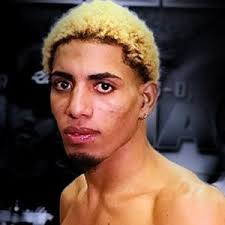 ▷ Alfredo "Ojo" Santiago Alvarez (14-2-0)