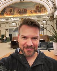 Brian Wyman (@ifeellikeabu) • Instagram photos and videos