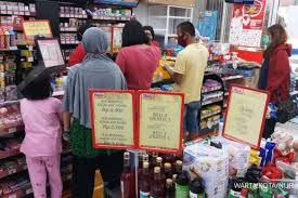 Nah di katalog edisi awal bulan ini, anda dapat menjumpai produk baru dengan penawaran harga promo menarik murah dan terjangkau. Jangan Sampai Ketinggalan Cek Katalog Harga Promo Alfamart Periode 1 15 September 2020 Yang Diskon Besar