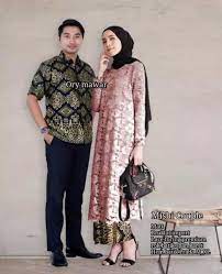 Couple kebaya brokat baju kondangan couple kekinian remaja. 91 Gambar Baju Couple Model Brokat Paling Keren Modelbaju Id