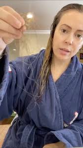 — alyssa milano (@alyssa_milano) august 9, 2020. Alyssa Milano Reveals Hair Loss From Coronavirus After Hospitalization People Com