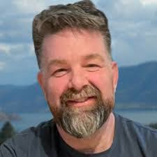 Jeremy Curtsinger's Instagram, Twitter & Facebook