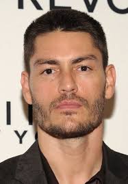 Tyson brett ballou (born november 14, 1976) is an american male model. Idei Na Temu Tayson Balou 25 Muzhskoe Modelirovanie Muzhskoj Makiyazh Portrety Muzhchin