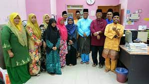 Manakala aras satu adalah mahkamah rendah syariah alot gajah dan aras dua adalah bilik mesyuarat. Majlis Perpisahan Pejabat Agama Islam Daerah Alor Gajah Facebook