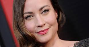 Courtney Ford: Bio, Height, Weight, Measurements