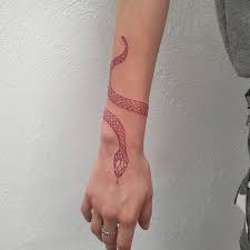 Red Snake Done Yesterday For Ailish Wraps All The Way Around So Scroll To See A Video Snaketattoo Wrist Tattoos For Women Red Ink Tattoos Wrist Tattoo Ideas