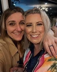 Savannah Ladd's Instagram, Twitter & Facebook