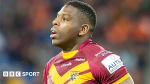 Super League: Huddersfield Giants beat Hull KR